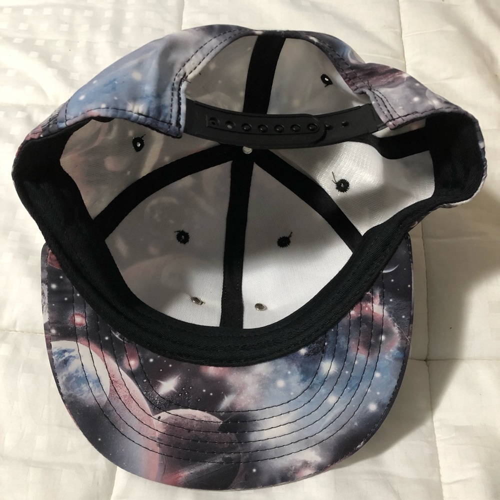 Celestial baseball hat - Picture 2 of 2